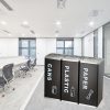 Thùng rác 3 ngăn phù hợp cả trong nhà lẫn ngoài trời