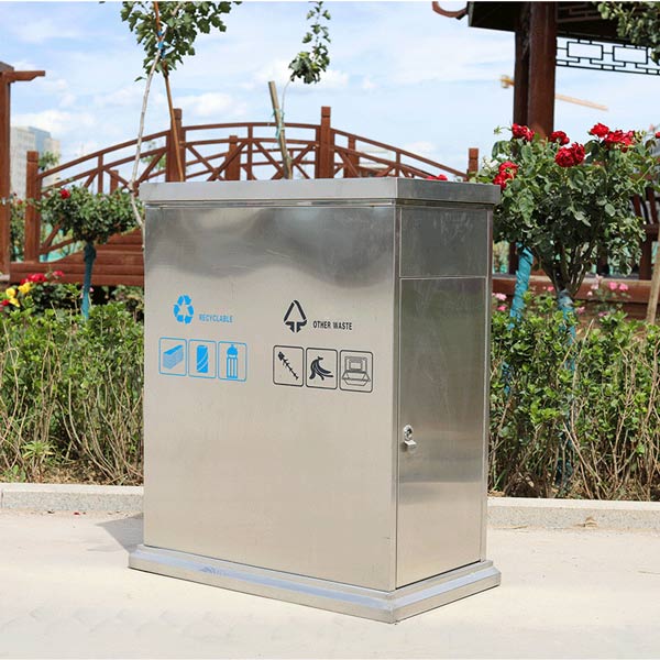 Mẫu thùng rác đặt ở các khuôn viên ngoài trời