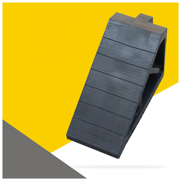 Liên hệ Hành Tinh Xanh để đặt mua cục chèn bánh ô tô