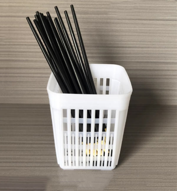 Giỏ nhựa có thể đặt bàn hoặc lắp treo tường