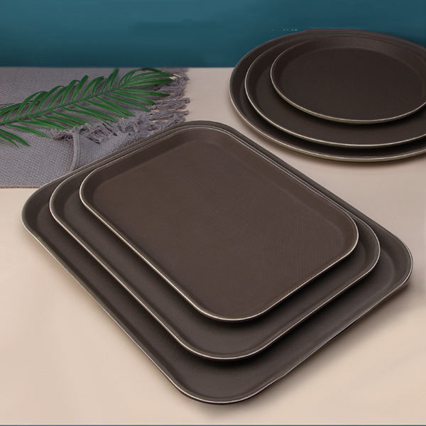 Khay có nhiều kích cỡ nên tiện lợi khi lựa chọn