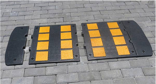 Hình ảnh chụp thật gờ giảm tốc đường đi