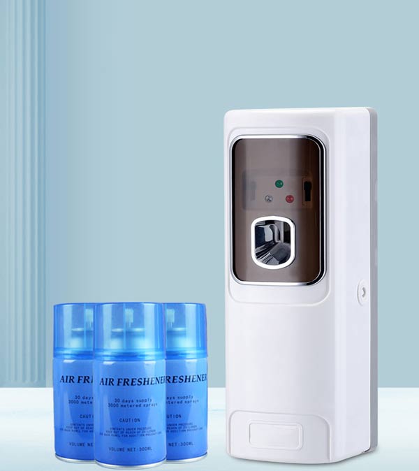 Máy xịt thơm giúp không gian phòng luôn thơm mát, dễ chịu