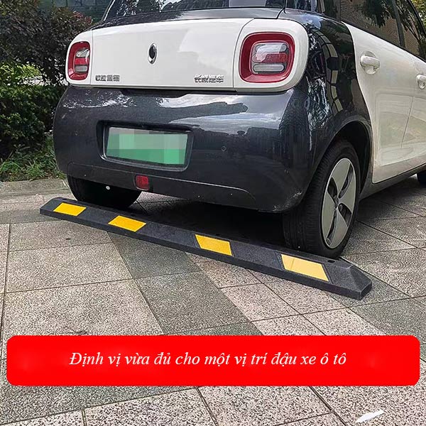 Với chiều dài 183cm, thanh chặn lùi phù hợp với xe tải
