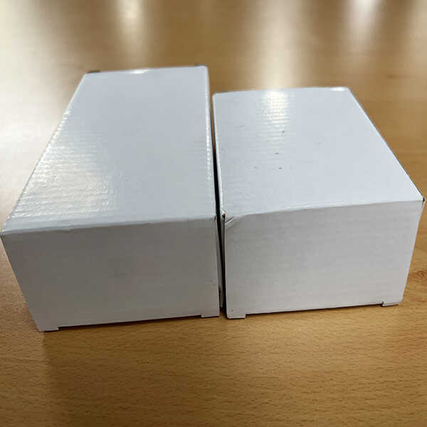 Các bảng menu được đóng gói cẩn thận