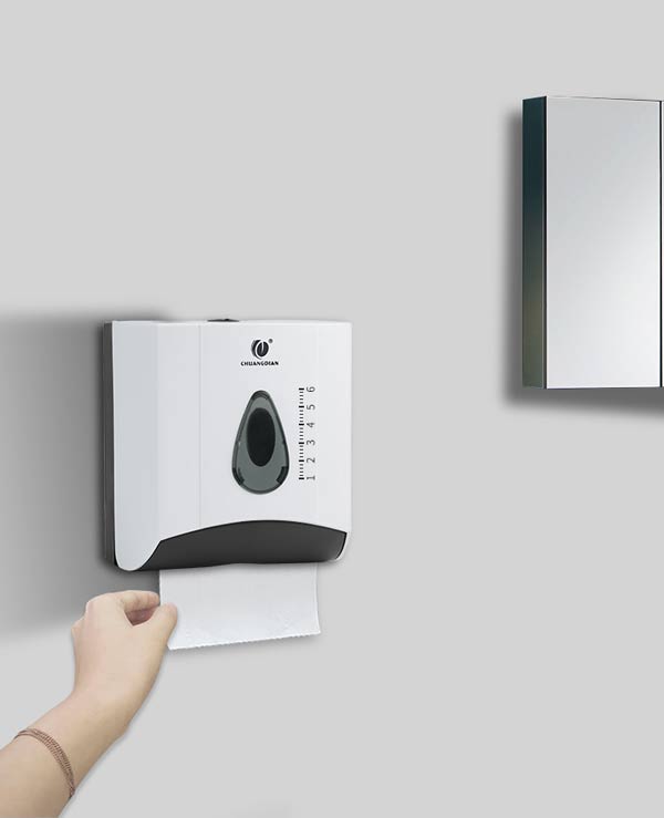 Thao tác lấy giấy dễ dàng bởi khe lấy giấy rộng rãi