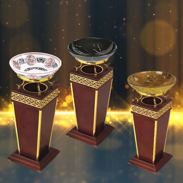 Thùng rác gỗ công nghiệp có khay gạt tàn bằng thủy tinh