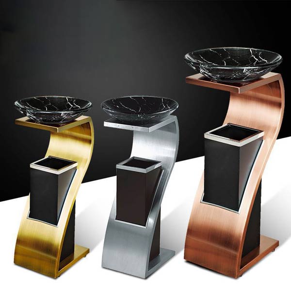 Thùng rác inox trang trí hình chữ Z cách điệu