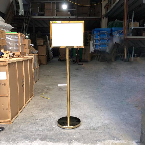 Kho Hành Tinh Xanh luôn có sẵn bảng menu mạ vàng mặt thẳng