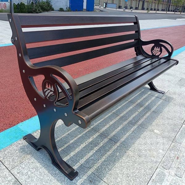 Hành Tinh Xanh luôn sẵn kho ghế băng dài có tựa ngoài trời