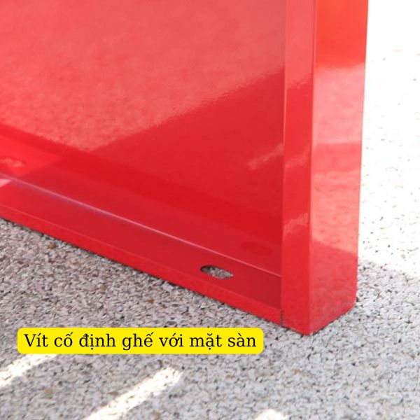 Chân ghế có thể cố định mặt sàn