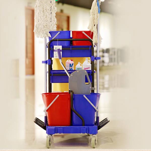 Mẫu xe đẩy giúp công việc của nhân viên vệ sinh trở nên nhàn hơn