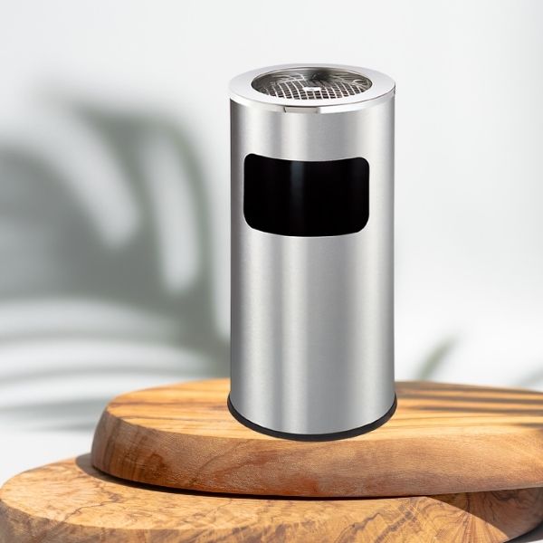 Thùng rác gạt tàn có độ tiện lợi hơn