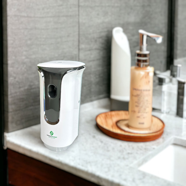 Máy xịt thơm cho phòng vệ sinh khách sạn