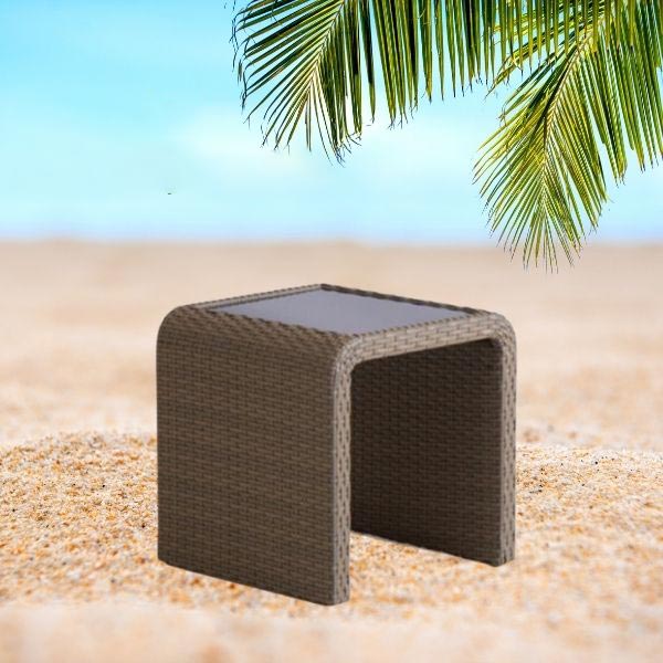 Mẫu bàn hồ bơi chất liệu nhựa giả mây