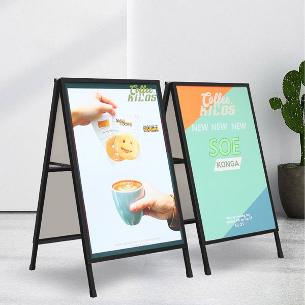 Mẫu bảng Standee chữ A hai mặt quảng cáo hiệu quả