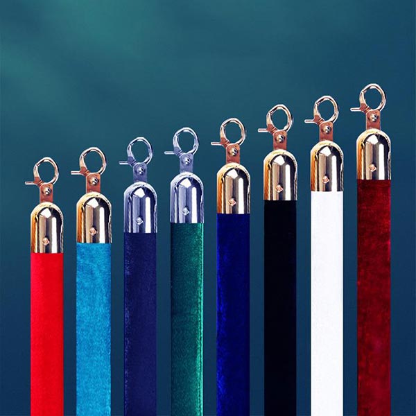 Hành Tinh Xanh sở hữu bộ sưu tập dây nhung cột chắn màu sắc