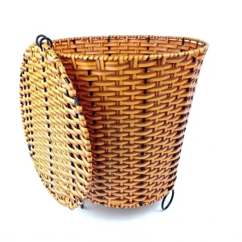 Sọt đựng rác mây nhựa có nắp