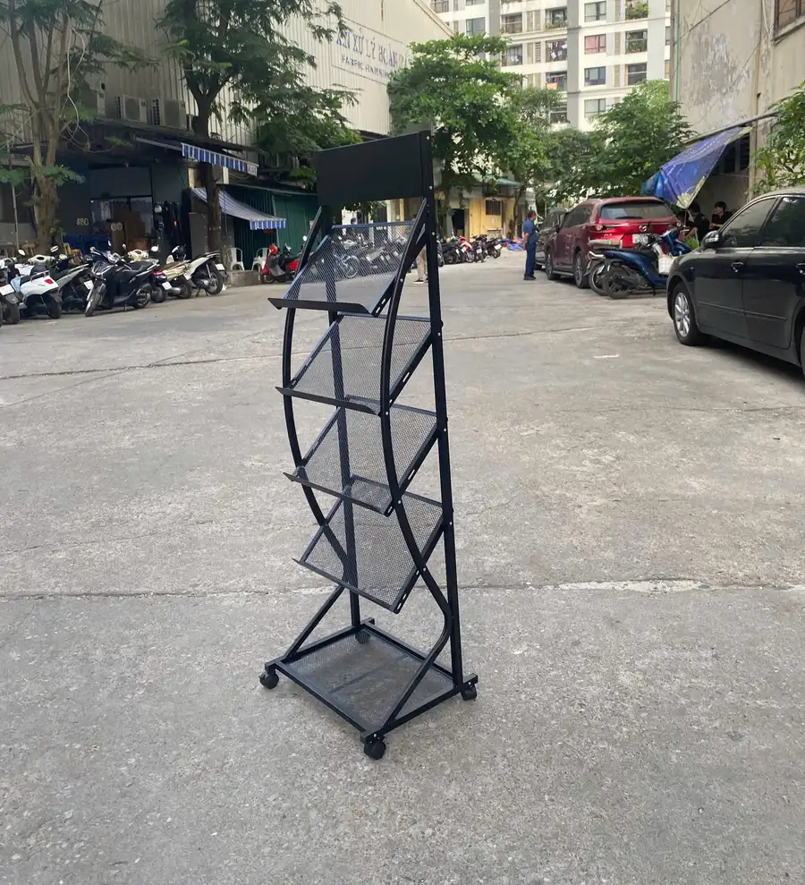 Giá để catalogue nhiều tầng của Hành Tinh Xanh