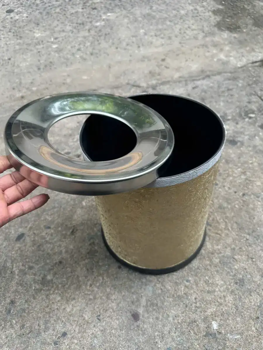 Hình ảnh thực tế sọt rác không nắp